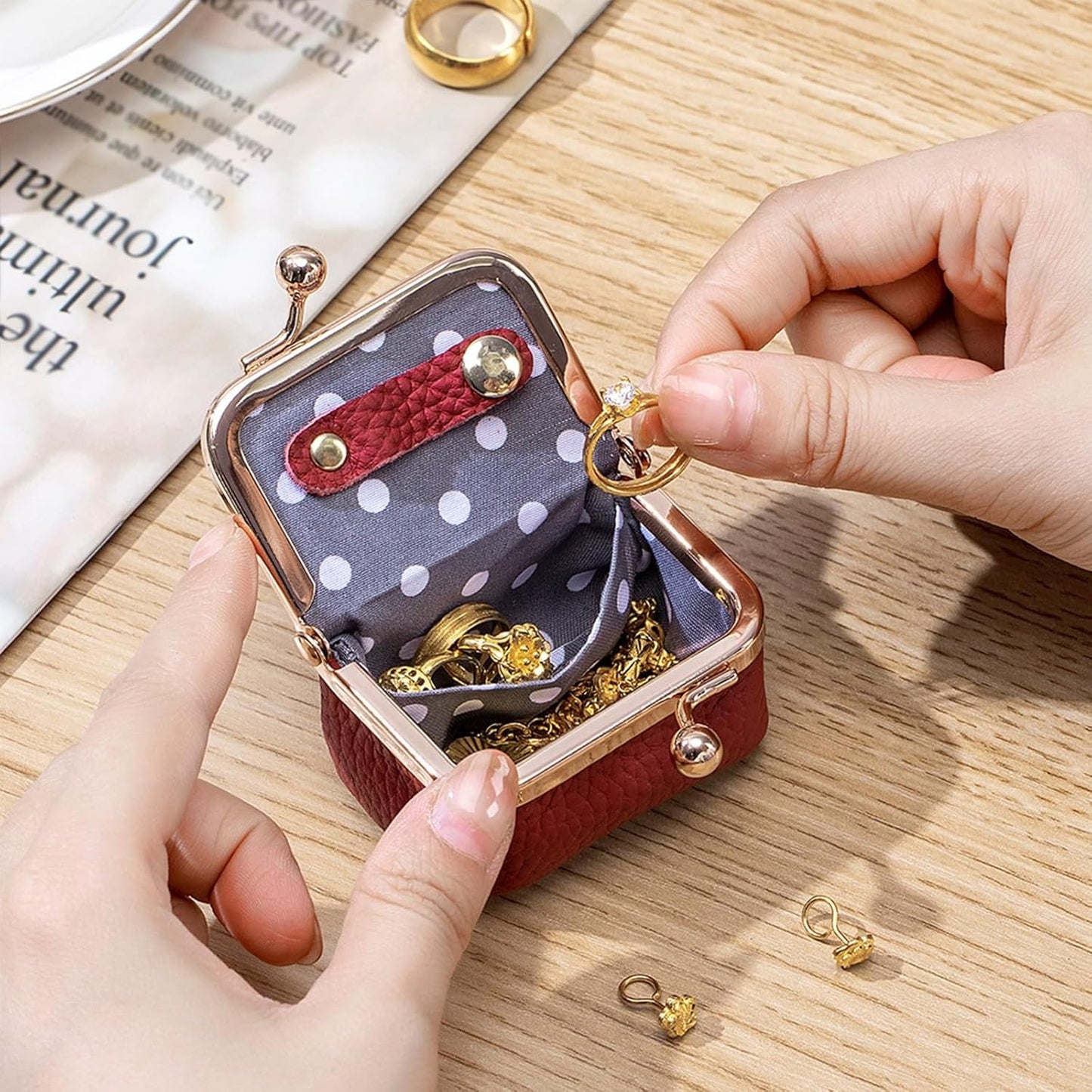 Elegant Leather Mini Jewelry Case™